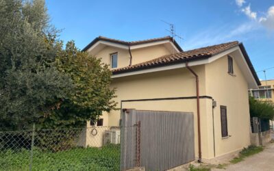 Villa unifamiliare con giardino esclusivo